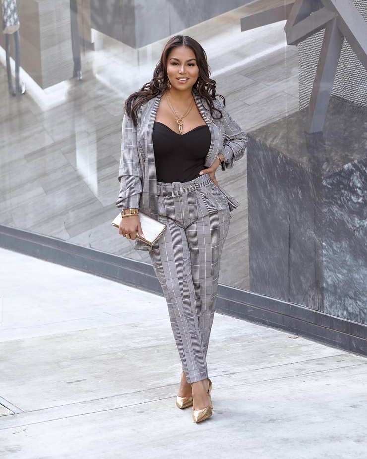 Dolly Castro
