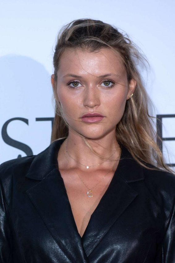 Chloe Lecareux Chloe Lecareux
