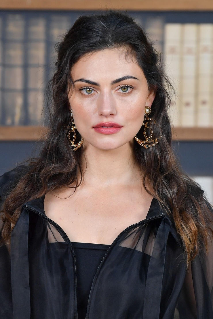 Phoebe Tonkin Phoebe Tonkin