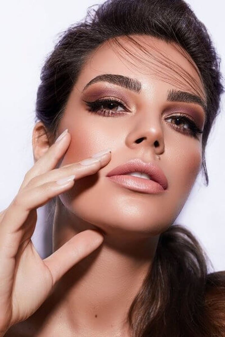 Nadine Mirada Nadine Mirada