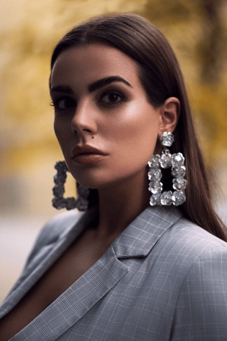 Nadine Mirada Nadine Mirada