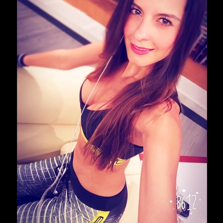 Laura Acuna