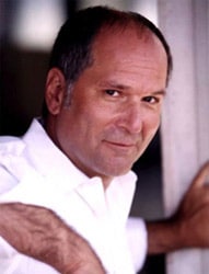 John Kapelos