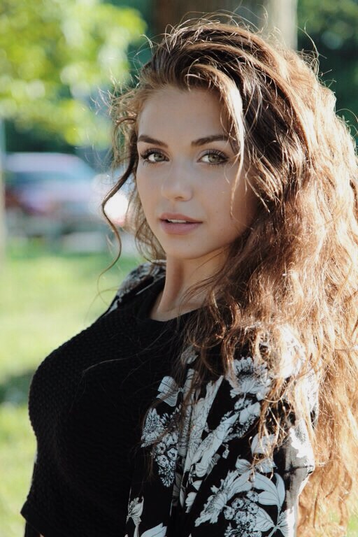 Victoria Konefal Victoria Konefal