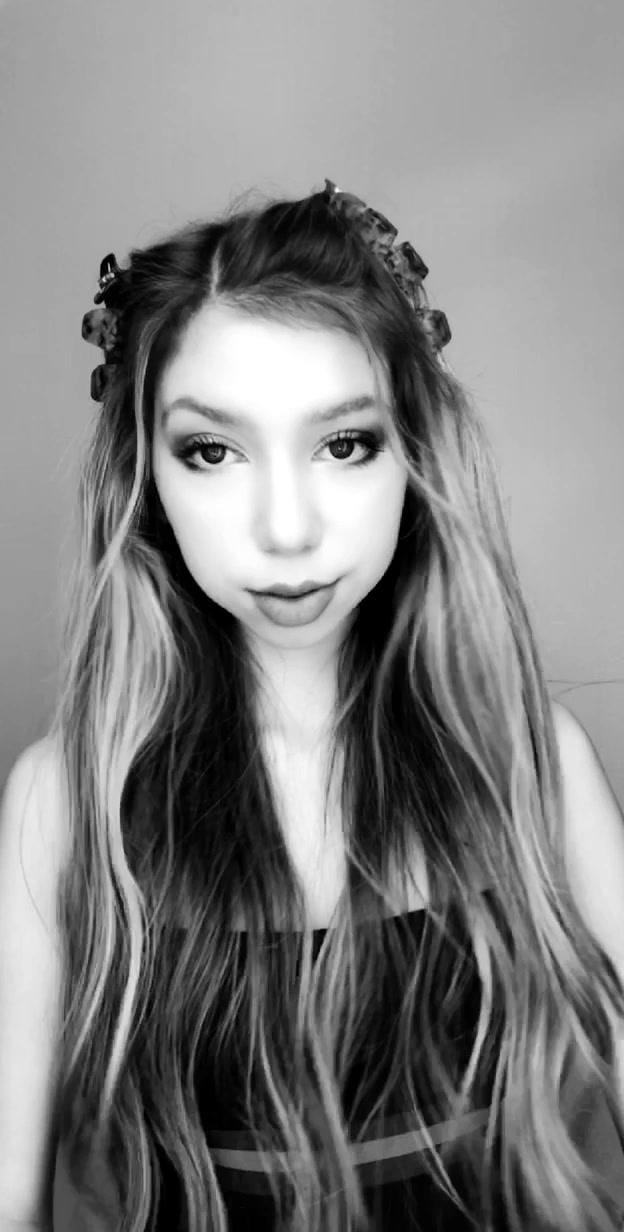 Lulu Lambros