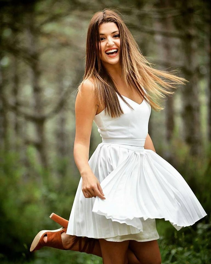 Hande Erçel Hande Erçel