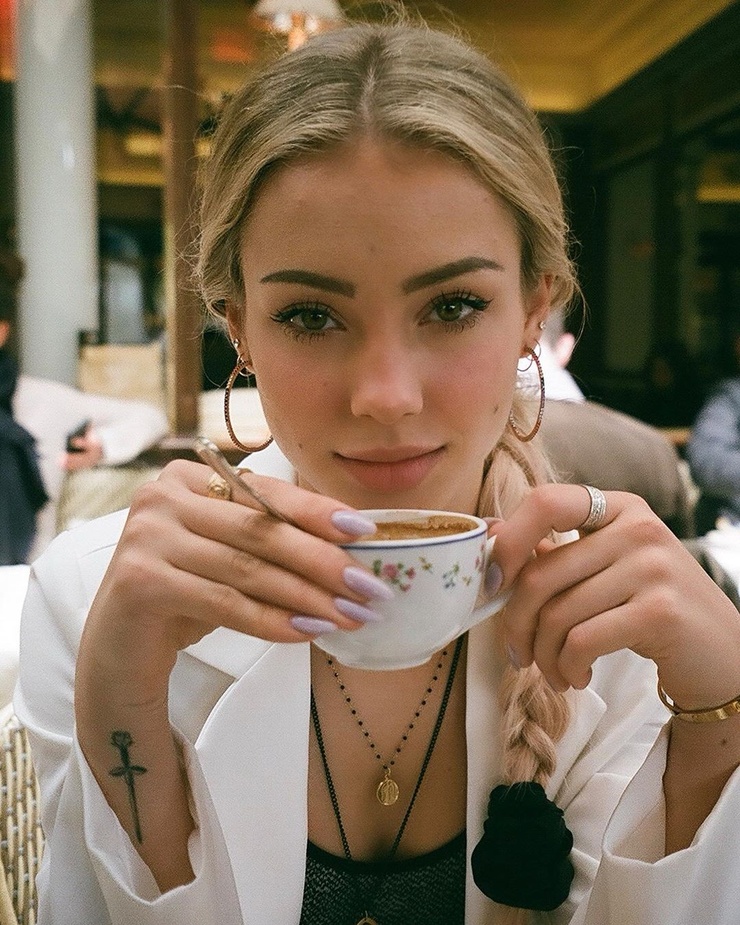Charly Jordan Charly Jordan