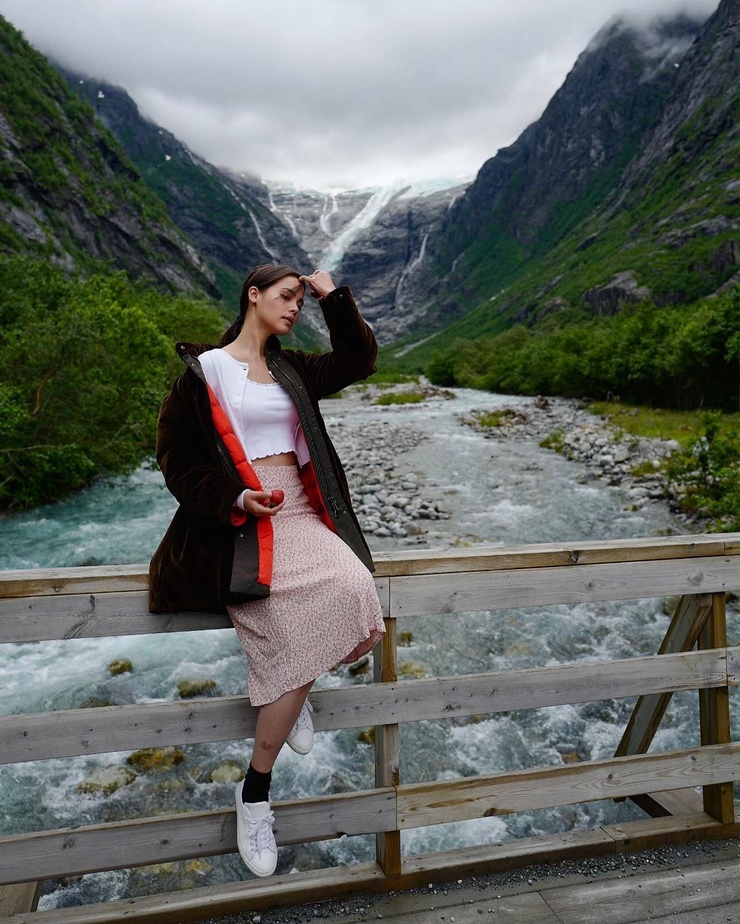 Urassaya Sperbund Urassaya Sperbund
