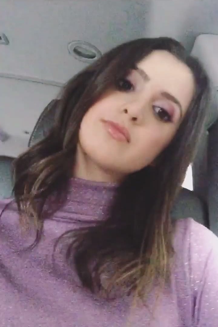 Laura Marano