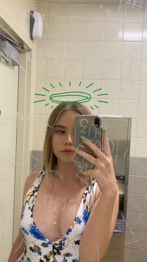 Lexee Smith