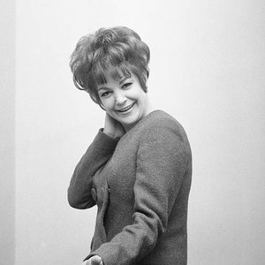 Annie Ross