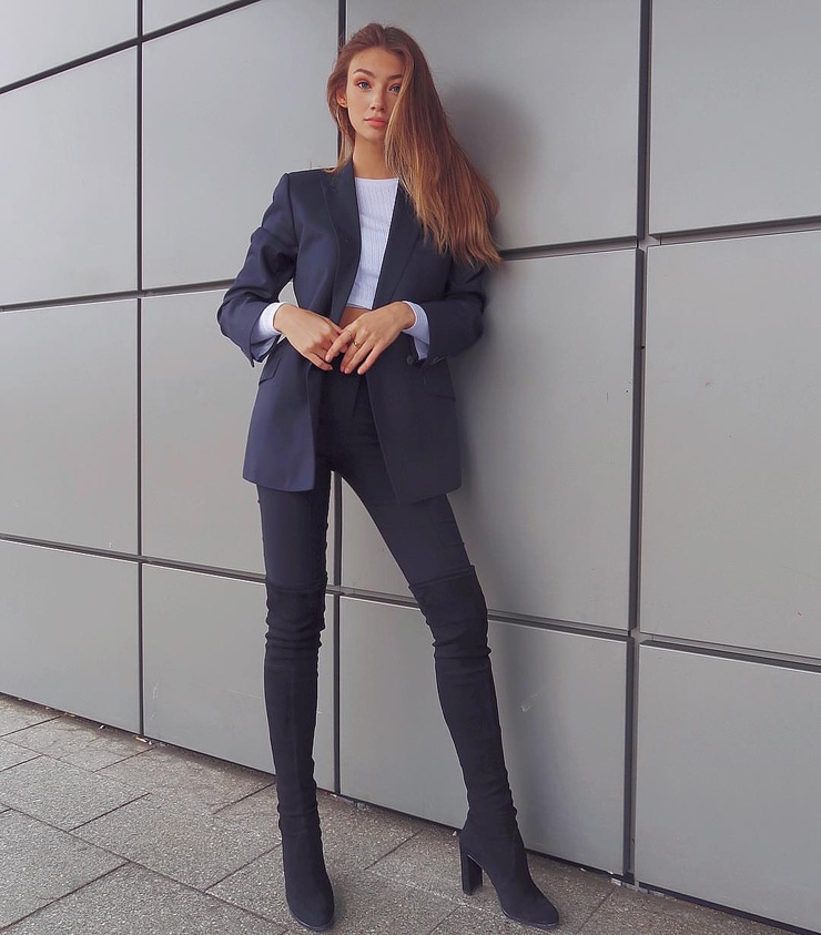 Lorena RAE Lorena RAE