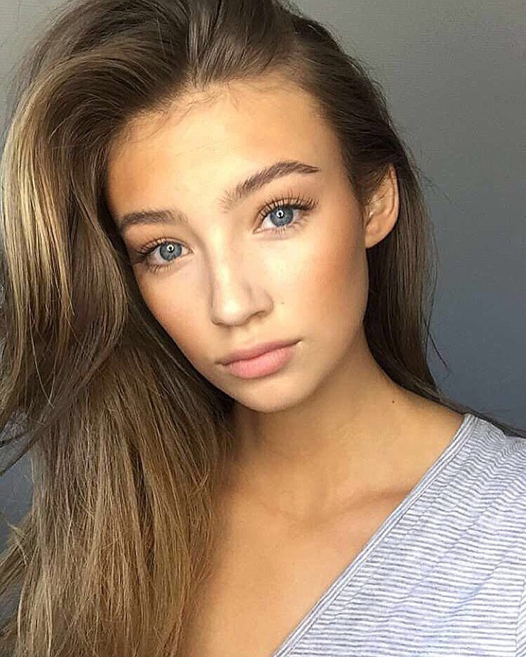 Lorena RAE Lorena RAE