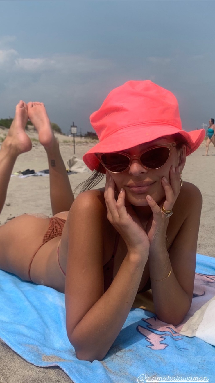 Emily Ratajkowski