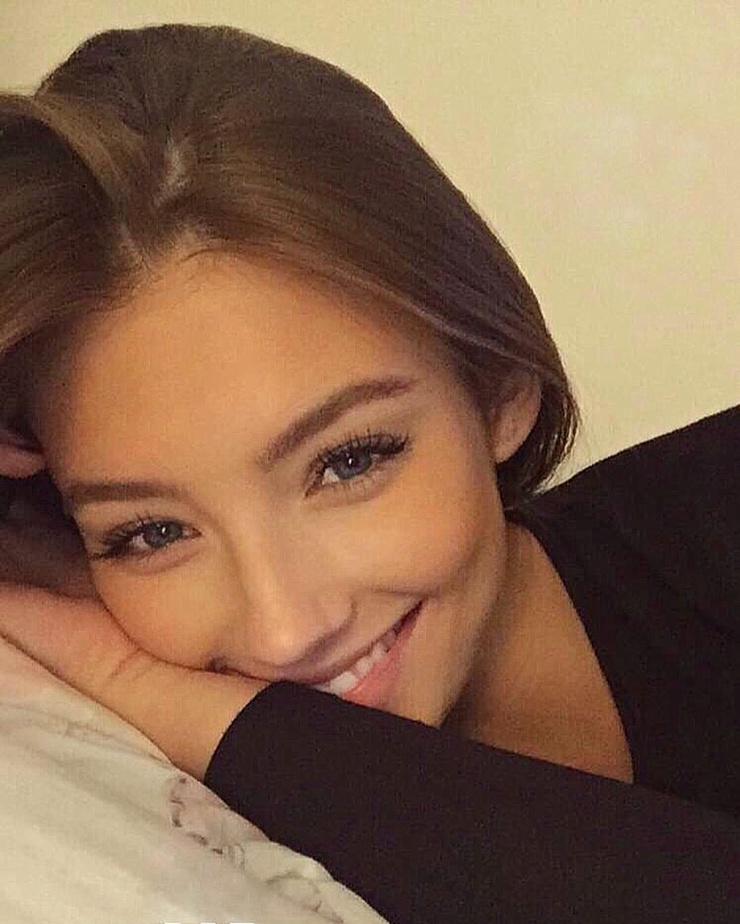 Lorena RAE Lorena RAE
