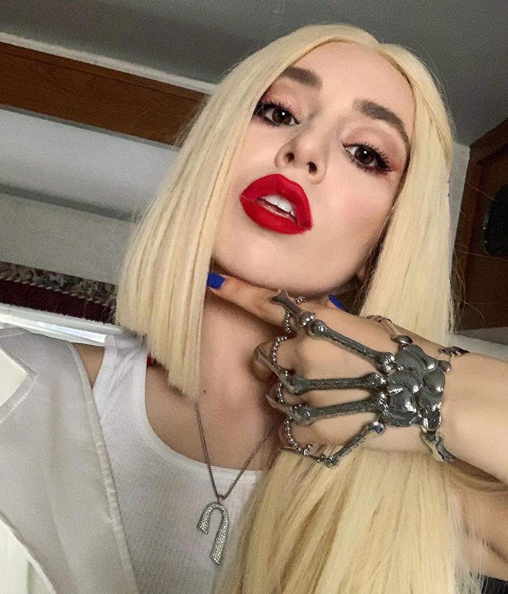 Ava Max