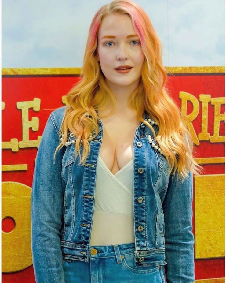 Victoria Clay Victoria Clay