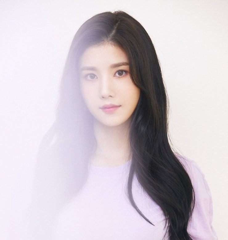 Kwon Eunbi Kwon Eunbi