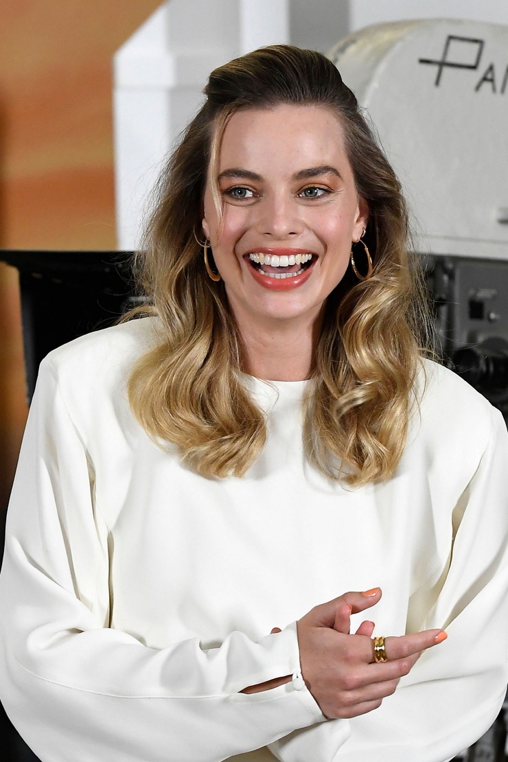 Margot Robbie