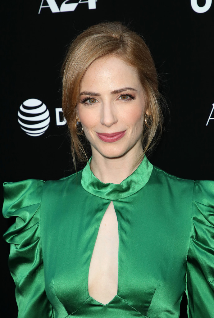 Jaime Ray Newman Height And Body Measurements 2024 vrogue.co