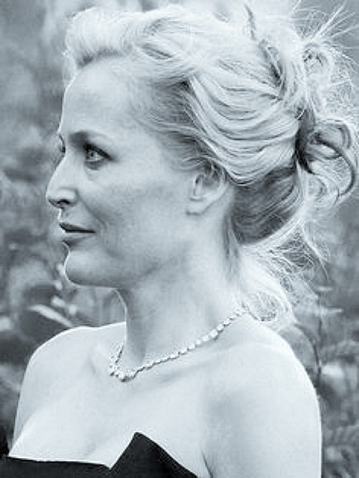 Gillian Anderson