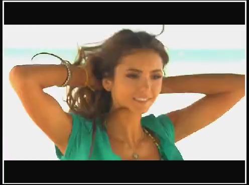 Nina Dobrev
