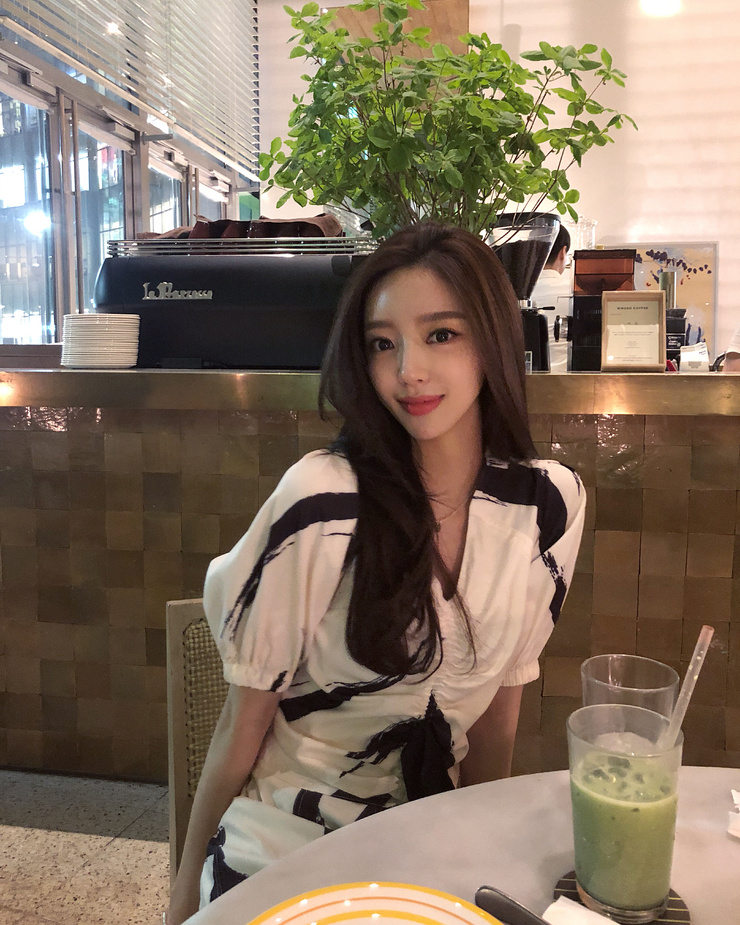 Hong Ji-Yoon