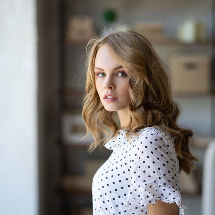 Anastasia Shcheglova Anastasia Shcheglova