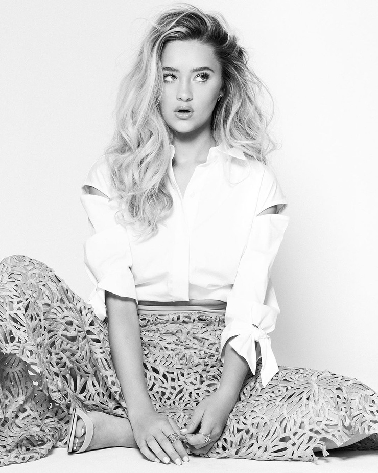 Lizzy Greene