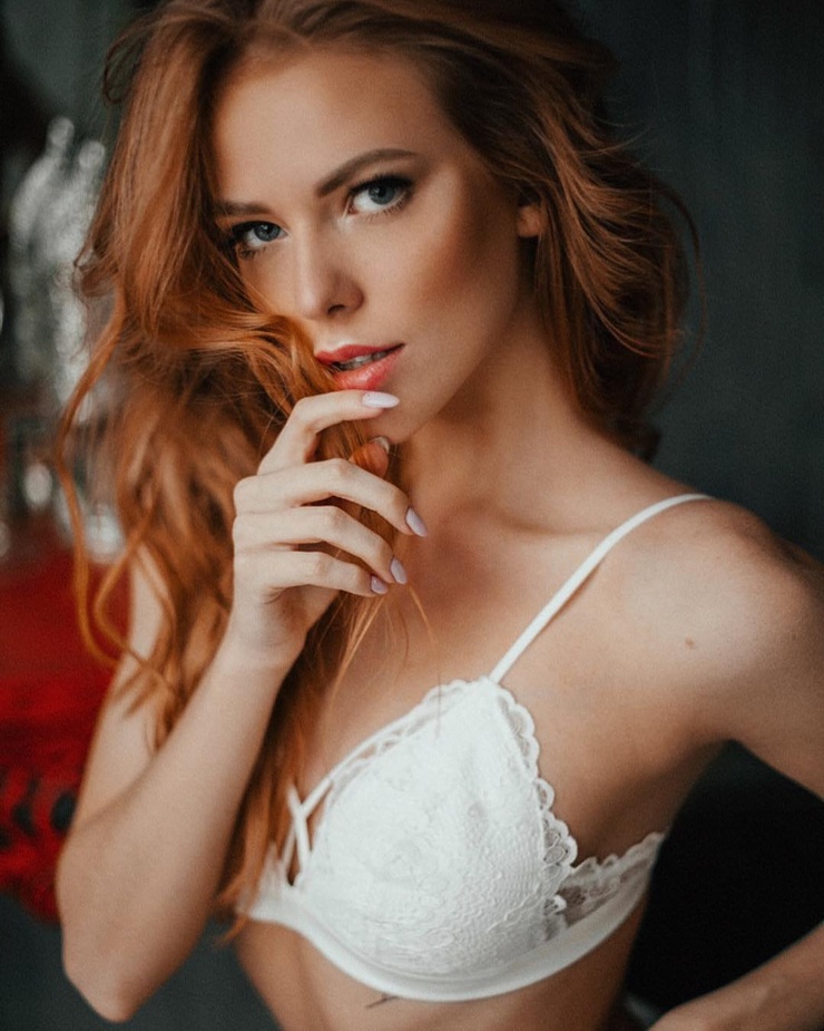 Elizaveta Bondarenko Elizaveta Bondarenko