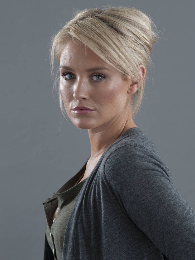 Nicky Whelan