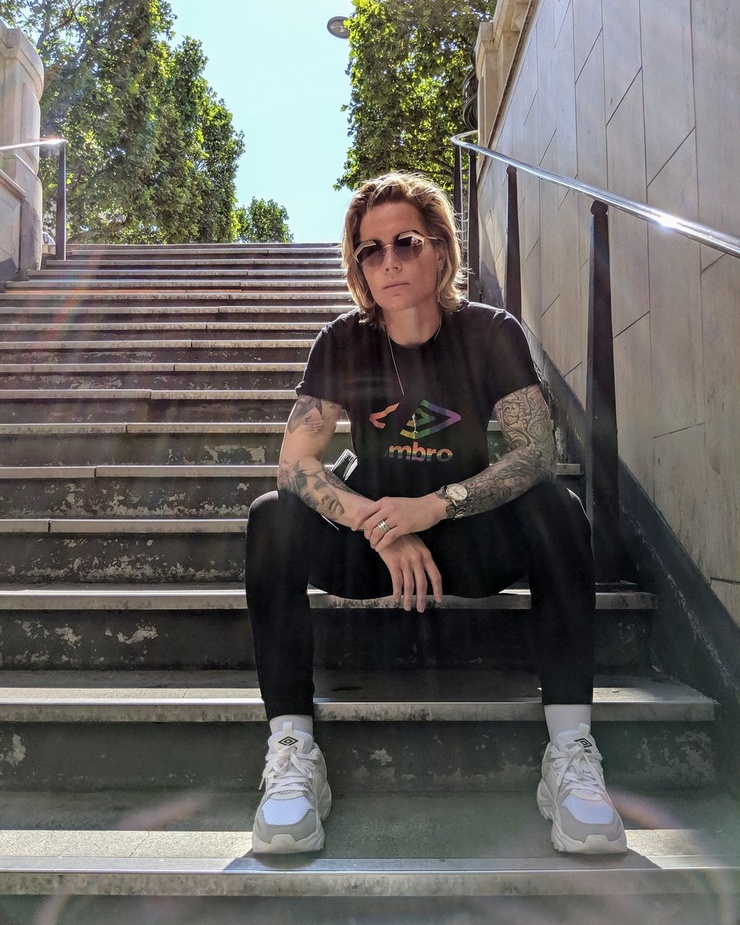 Ashlyn Harris