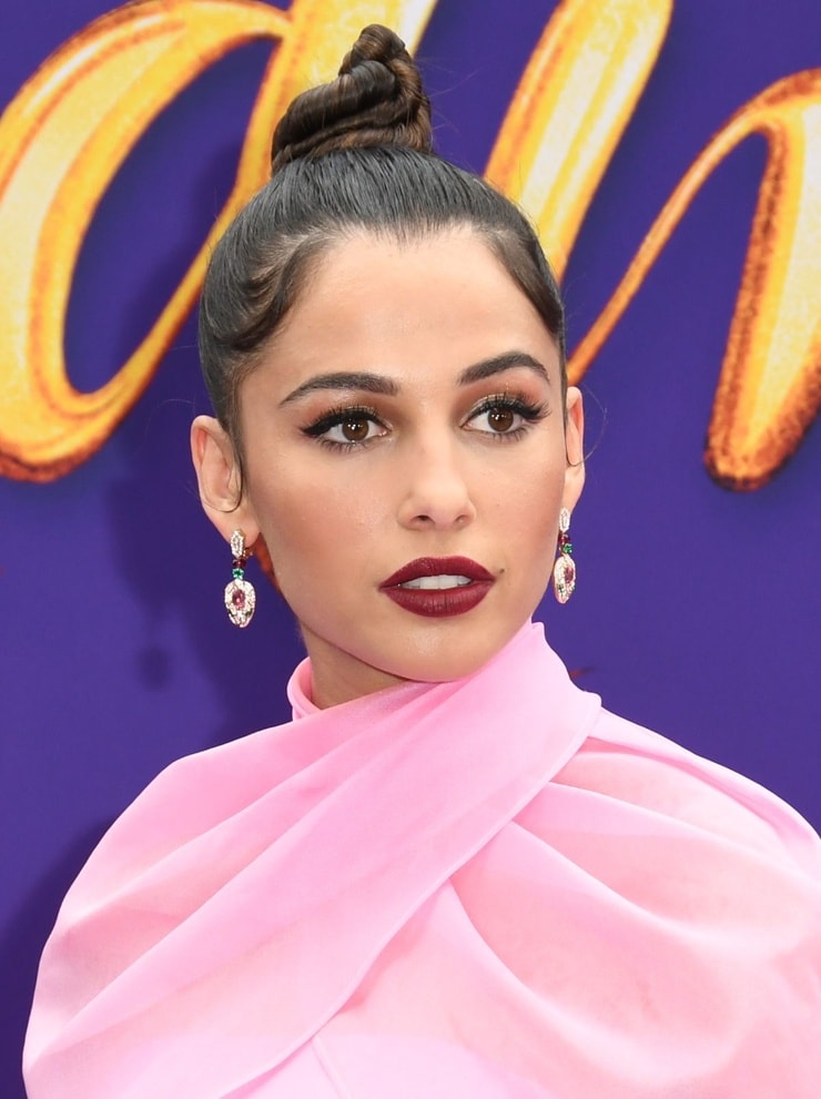 Naomi Scott Naomi Scott