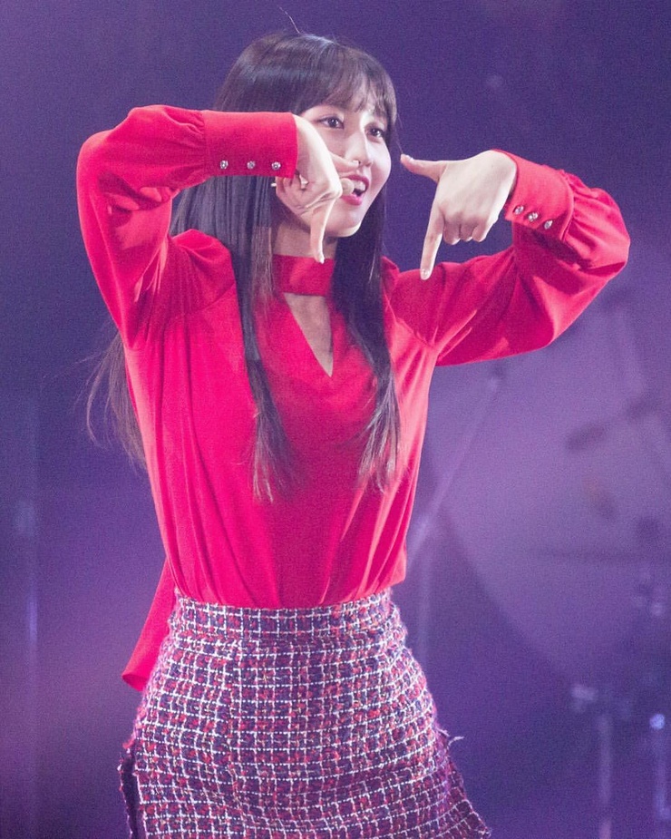 Hirai Momo