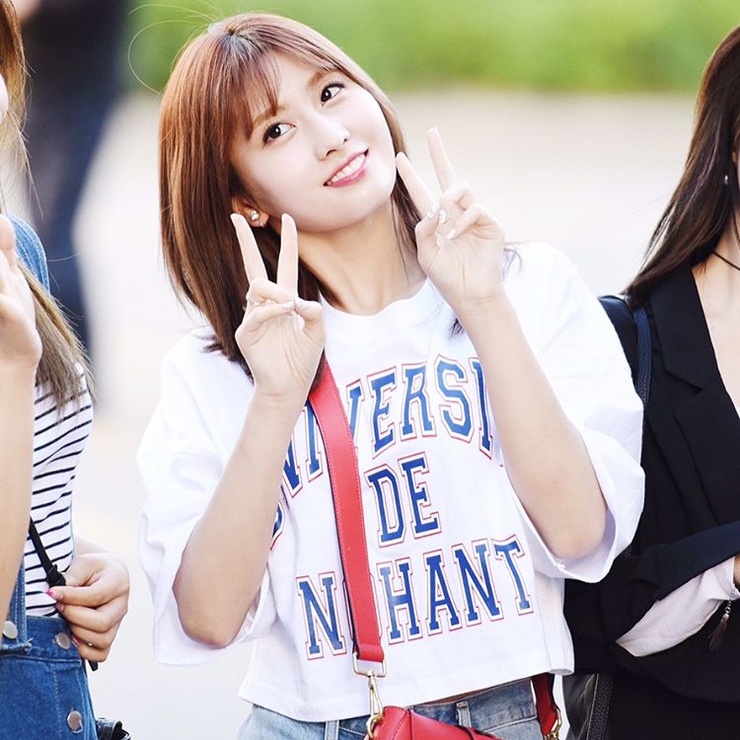 Hirai Momo