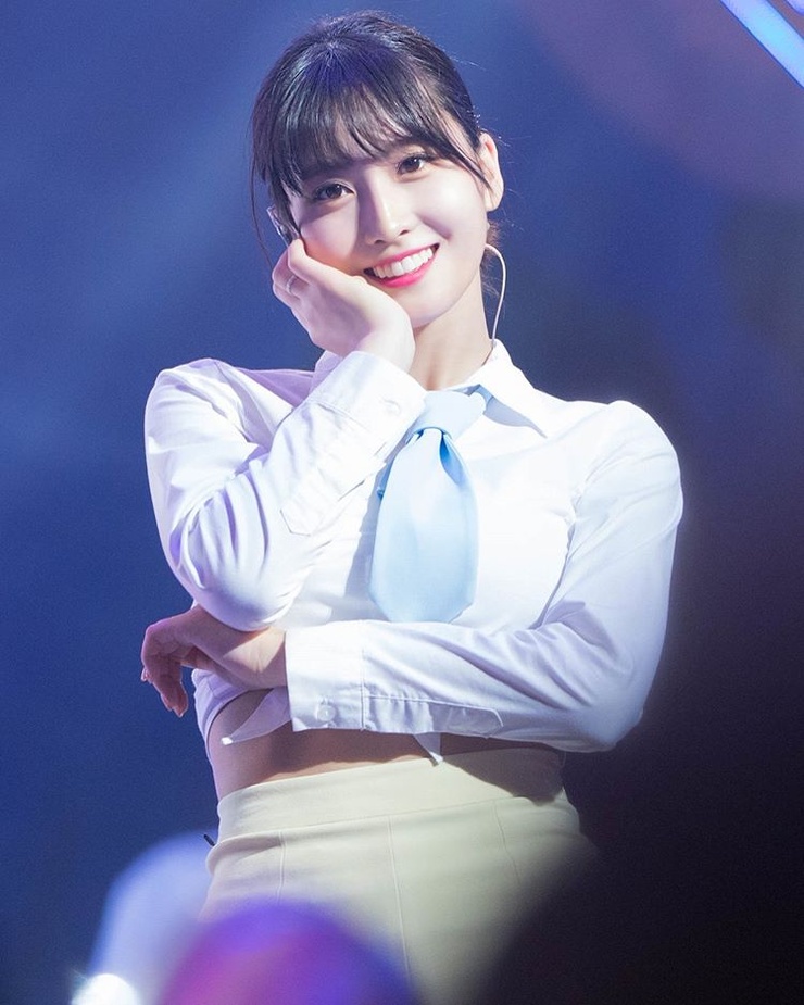 Hirai Momo