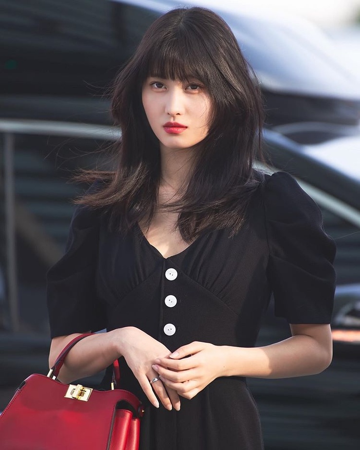 Hirai Momo