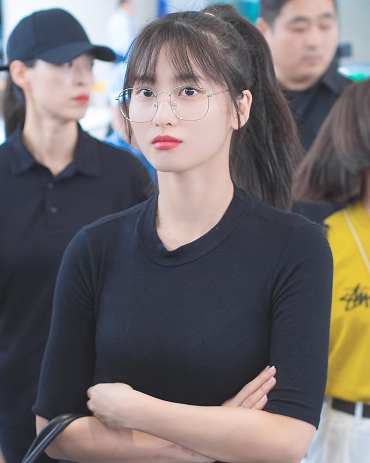 Hirai Momo