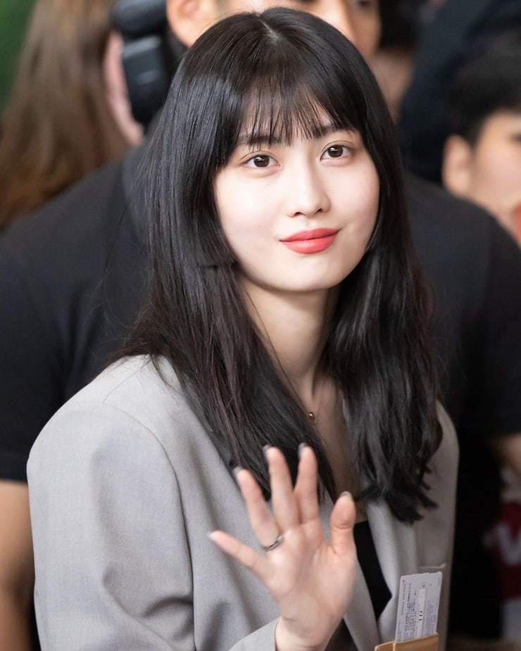 Hirai Momo