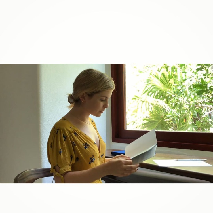 Rose McIver Rose McIver
