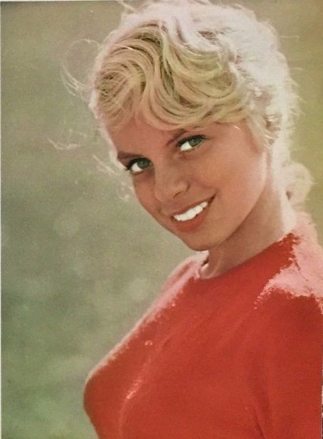 Picture of Teri Hope