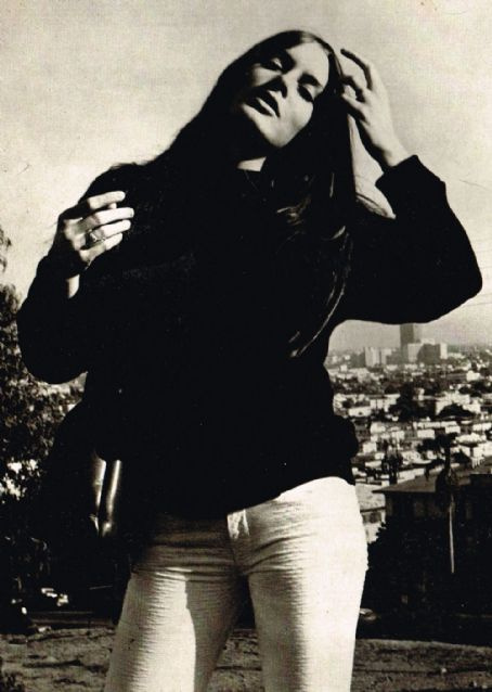 Barbara Mills