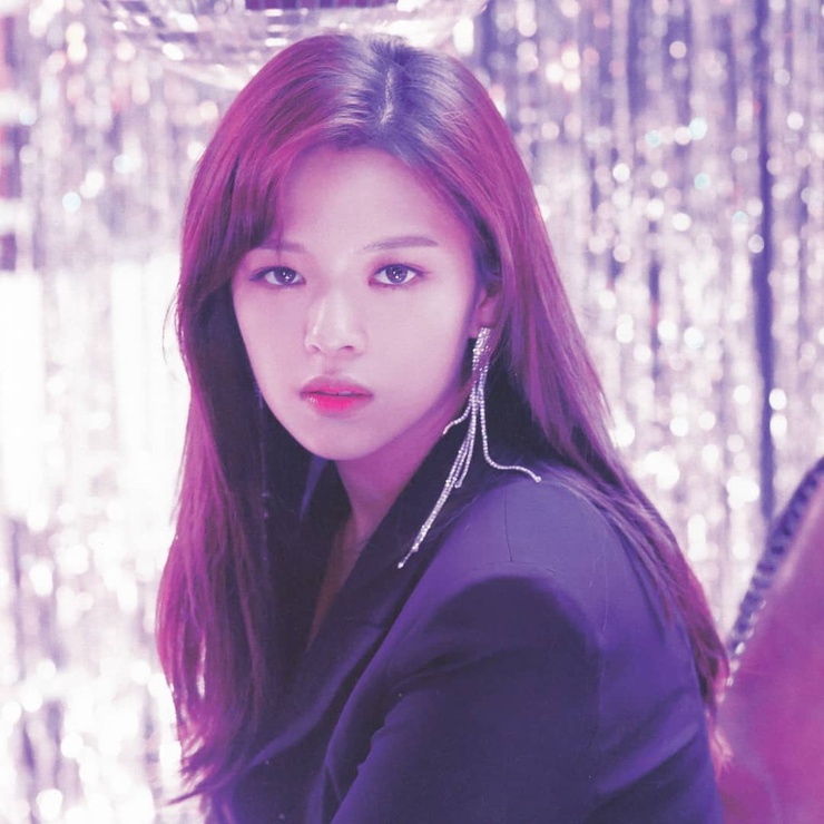 Yoo Jeong Yeon Yoo Jeong Yeon