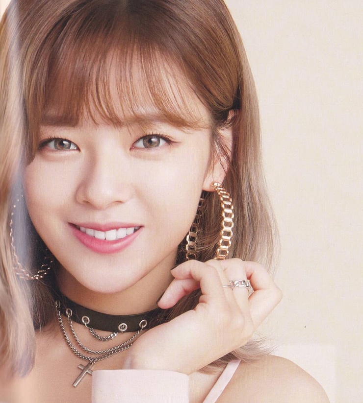 Yoo Jeong Yeon Yoo Jeong Yeon