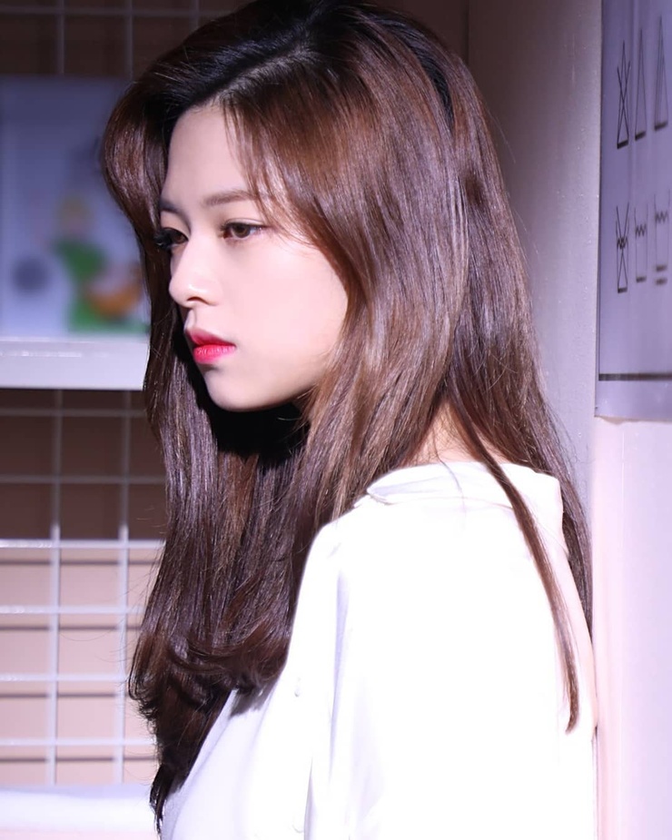Yoo Jeong Yeon Yoo Jeong Yeon