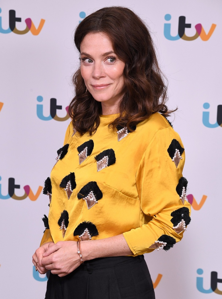 Anna Friel