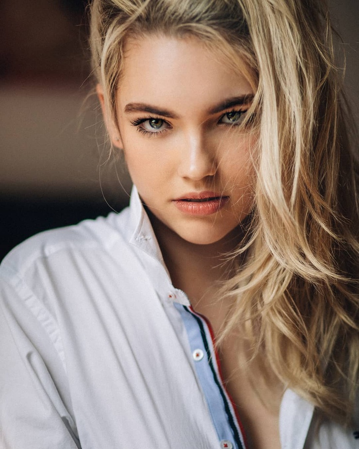 Caroline Krüger Caroline Krüger