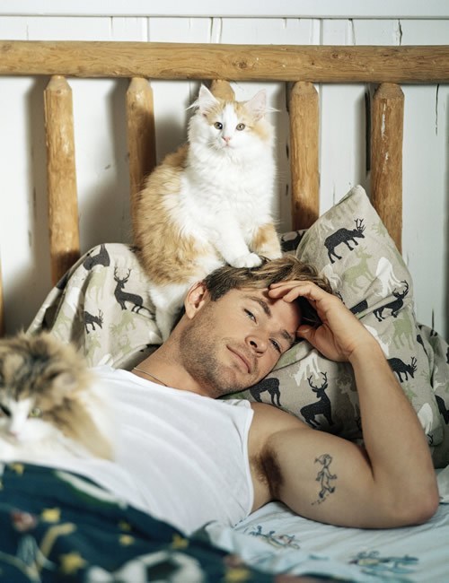 Chris Hemsworth Chris Hemsworth