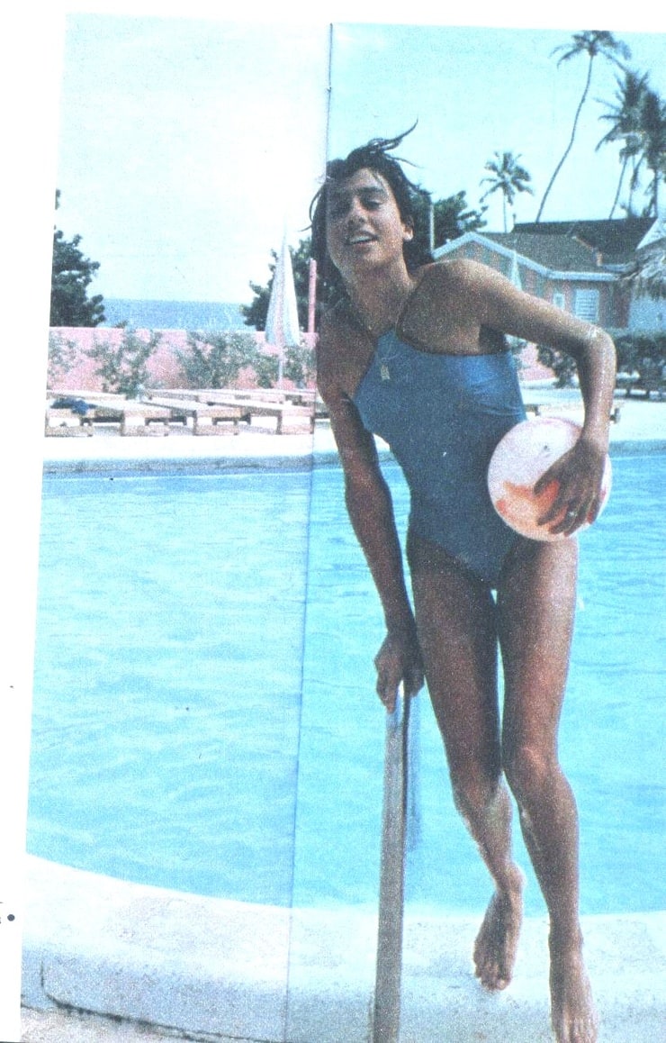 Габриэла сабатини фото в молодости в купальнике