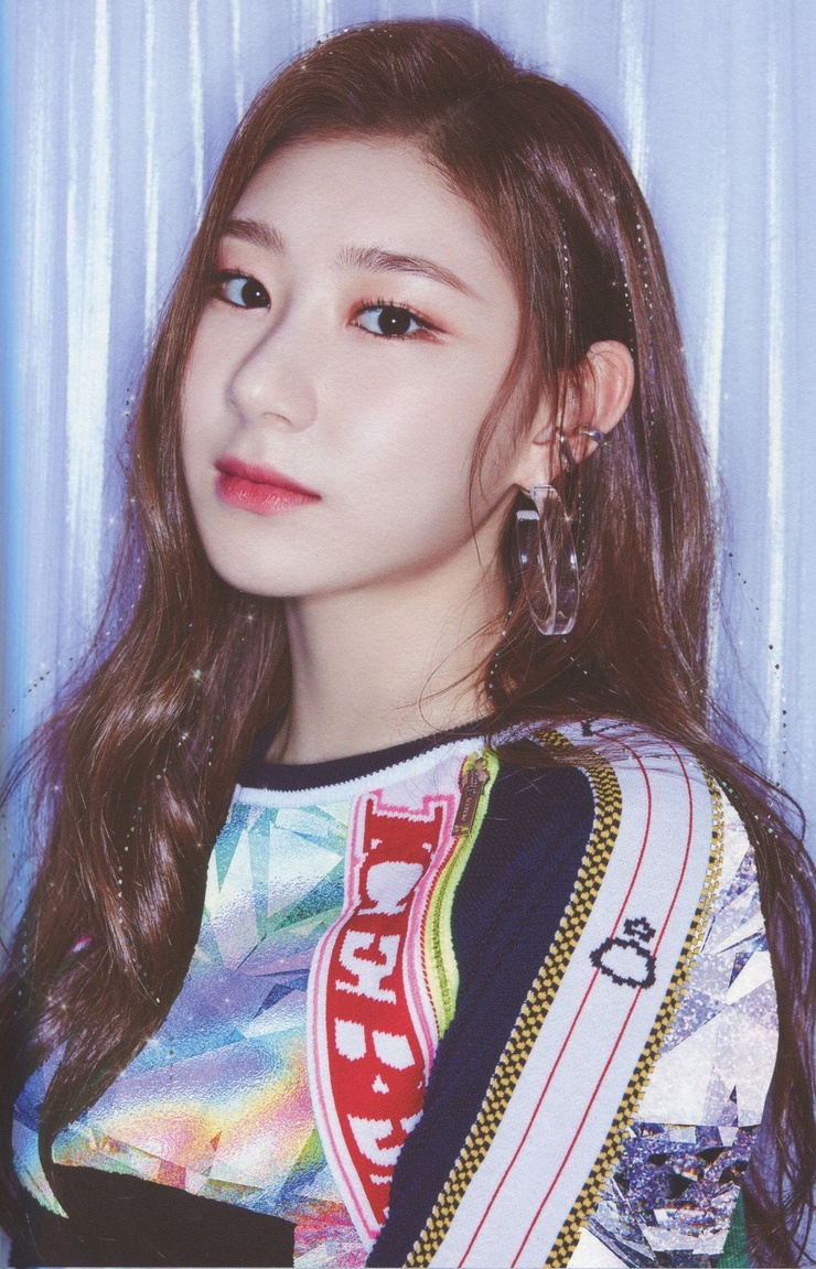 Lee Chaeryeong Lee Chaeryeong
